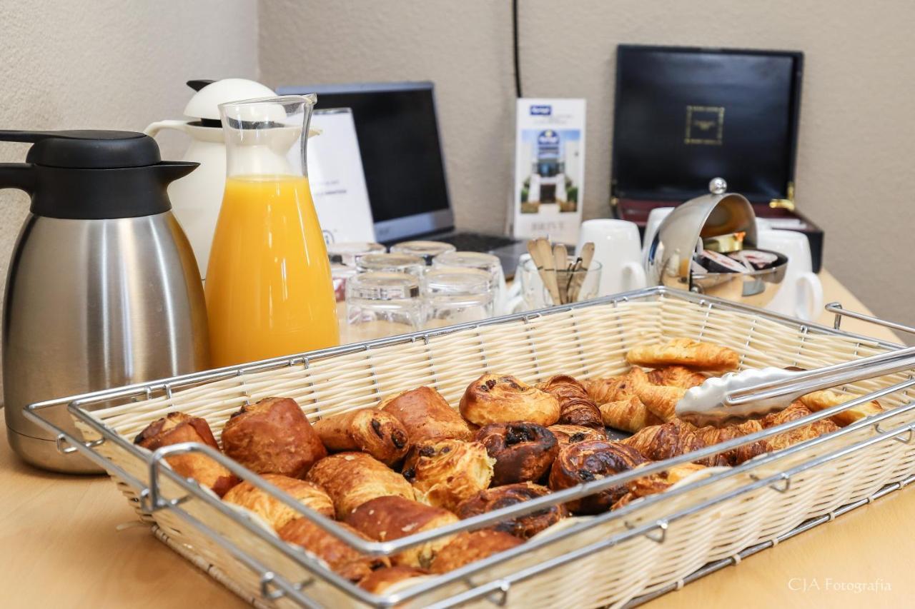 Hotel Restaurant Kyriad Brive Centre Eksteriør bilde